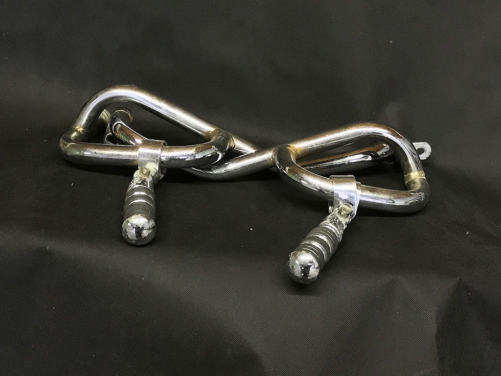 Yamaha Virago Highway Bars Foot Rests 1